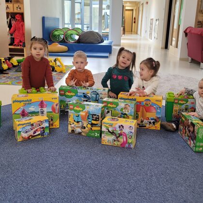 Über neues Spielzeug können sich die Kinder in der Kita St. Georg freuen