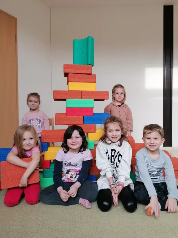 Neue Bausteine gab es im Januar 2023 für den Kiga St. Georg